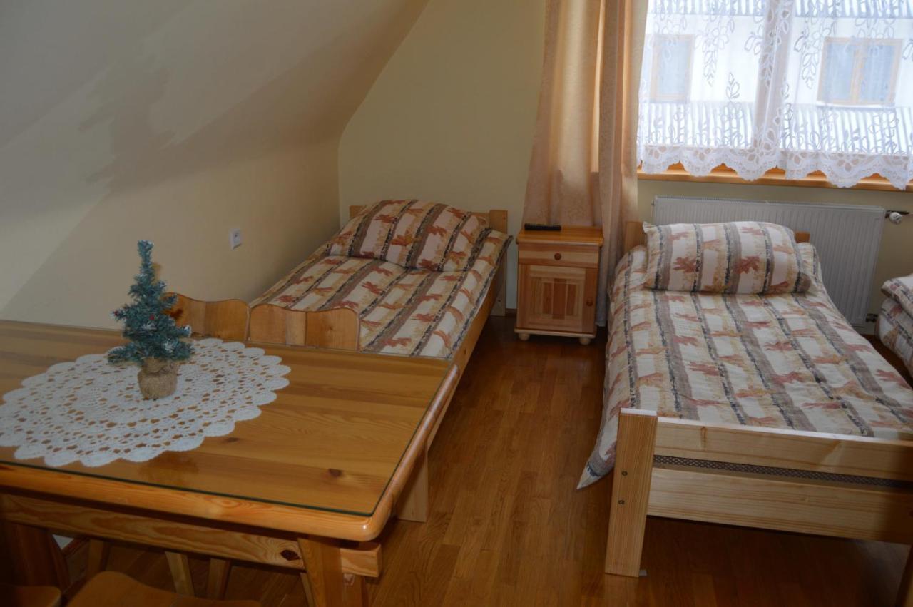 Pokoje Goscinne U Gordona Poronin Kamer foto