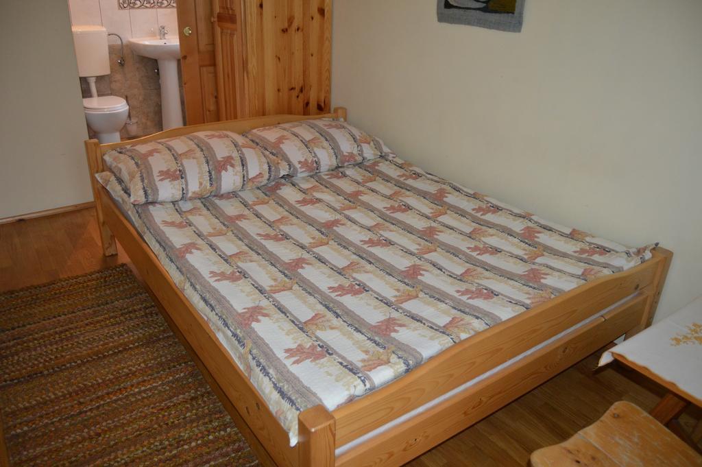 Pokoje Goscinne U Gordona Poronin Kamer foto