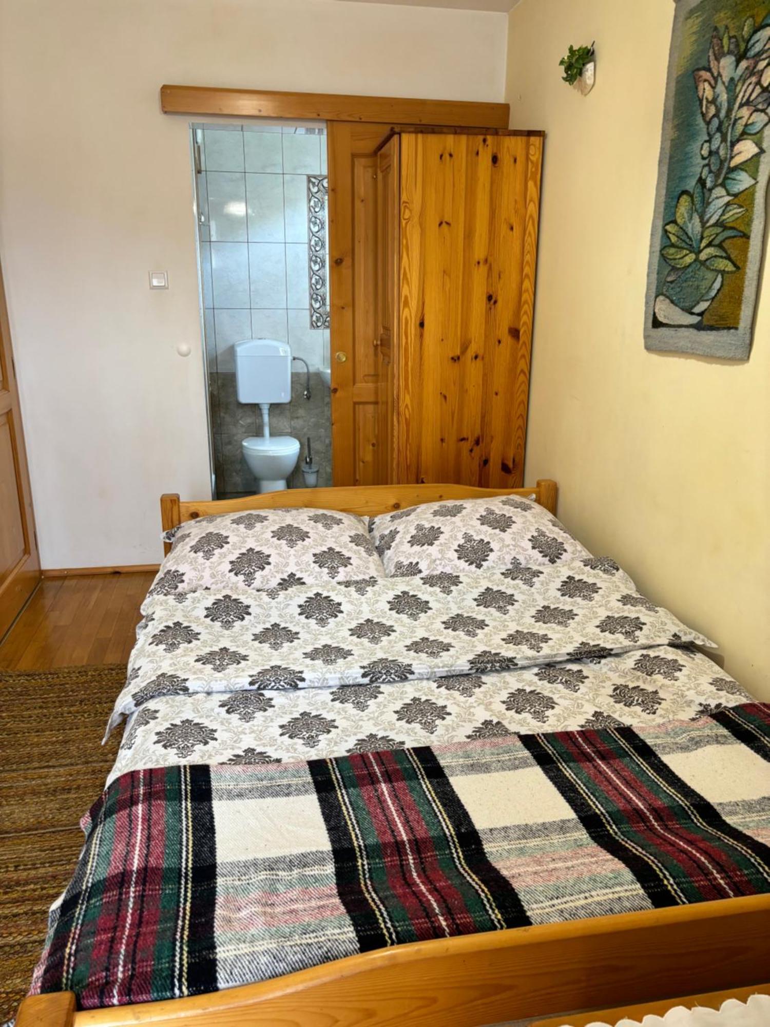 Pokoje Goscinne U Gordona Poronin Buitenkant foto
