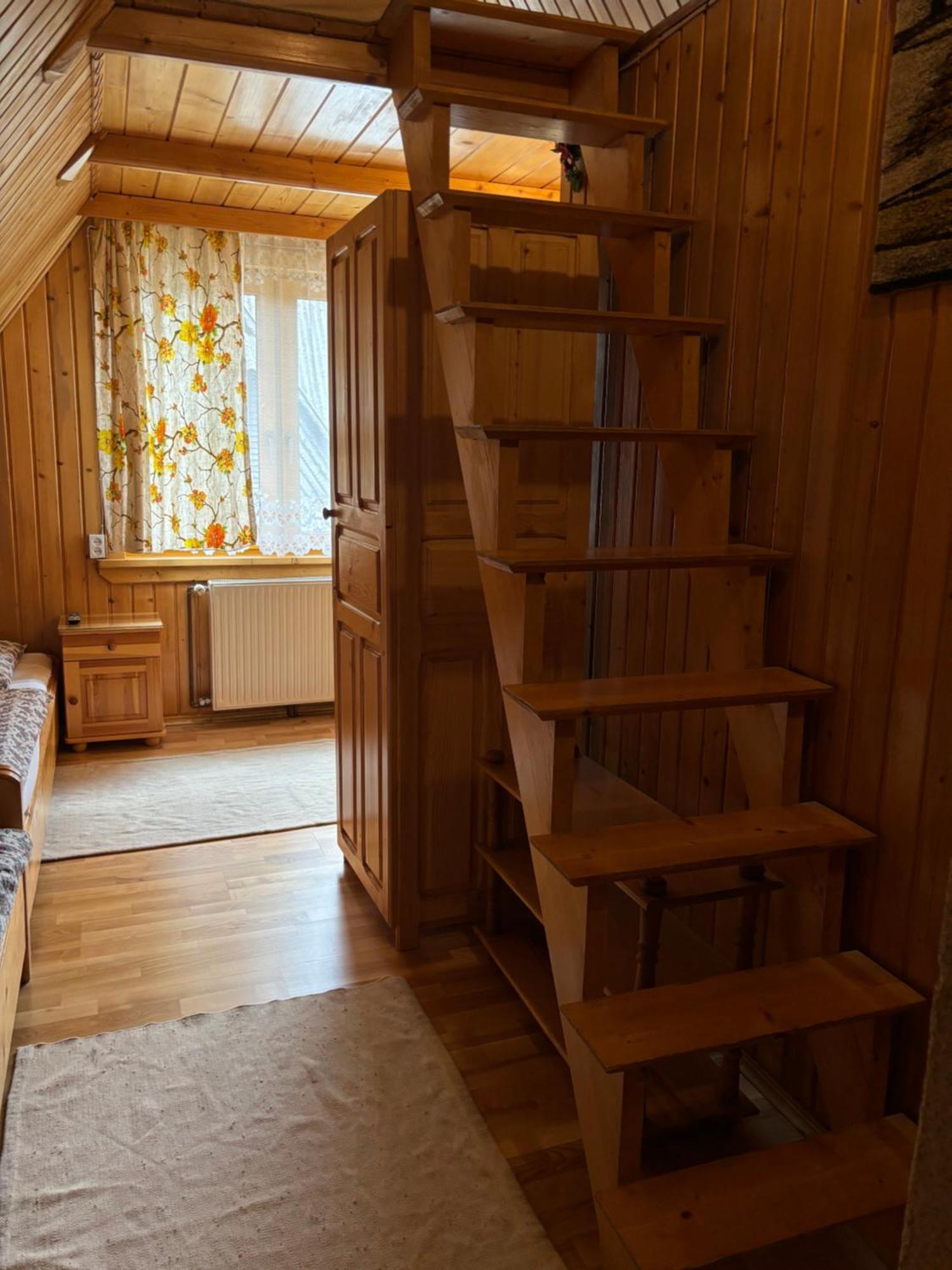 Pokoje Goscinne U Gordona Poronin Buitenkant foto